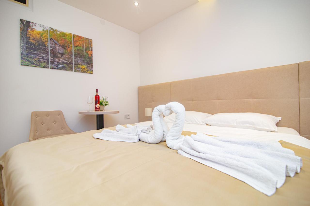 Hotel Konaciste Akustik Zlatibor Ngoại thất bức ảnh